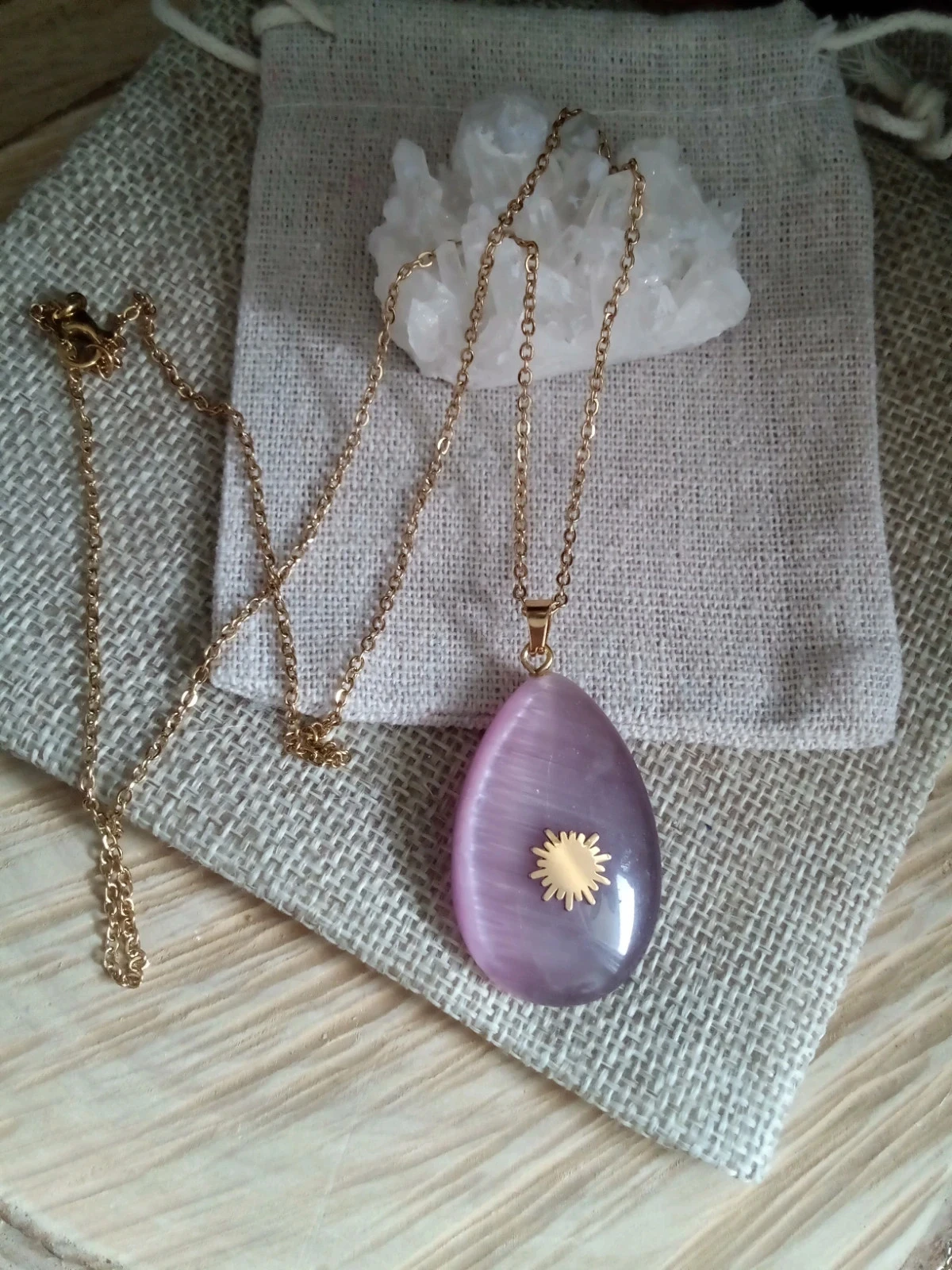 Collier pendentif pierre oeil de chat violette – photo 2